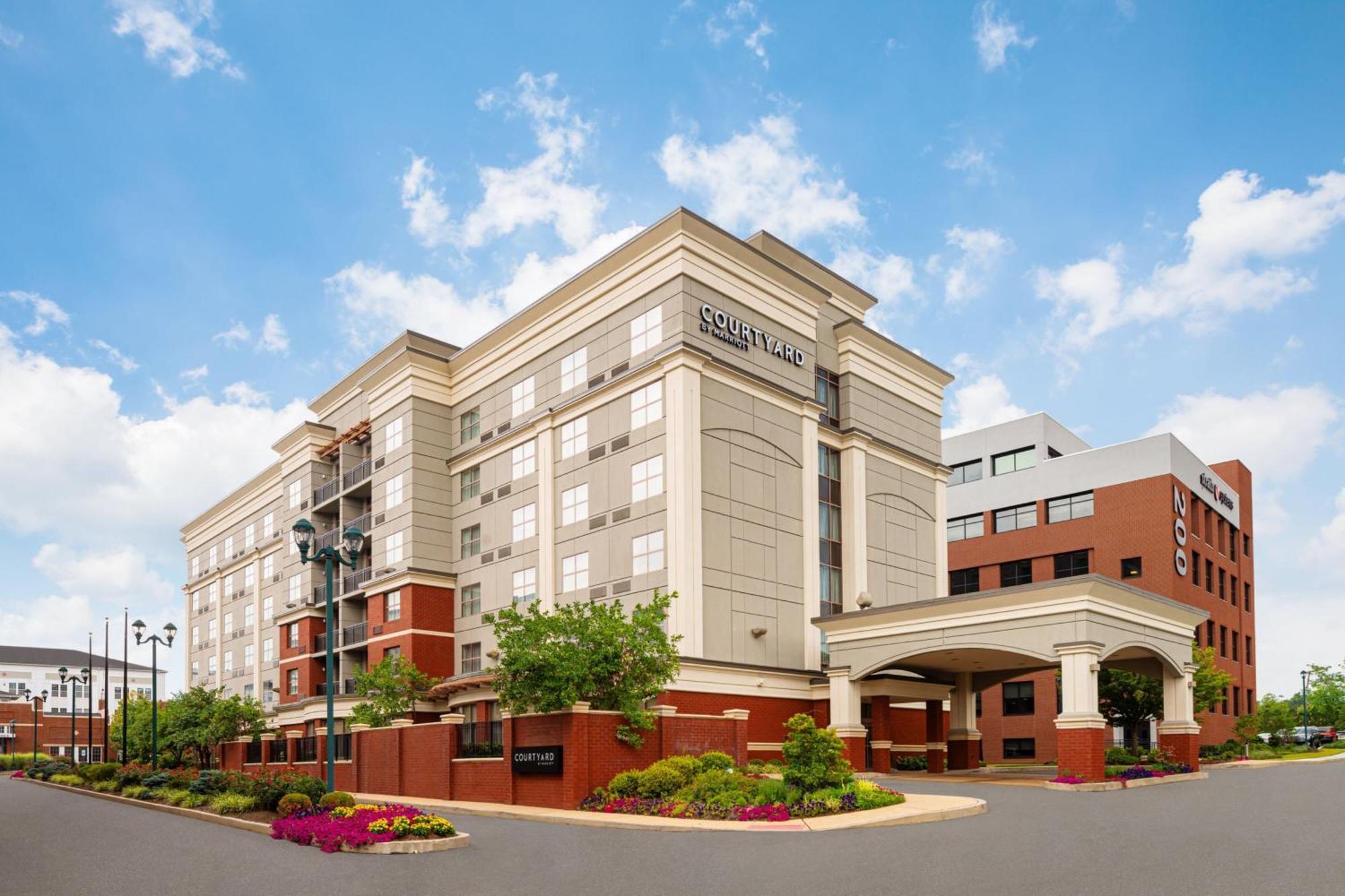 Courtyard Reading Wyomissing Hotel Exterior photo